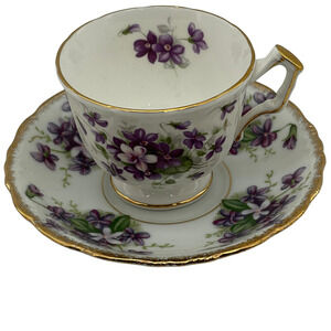 Aynsley Purple Violette Tea Cup & Saucer Floral Fine English Bone China